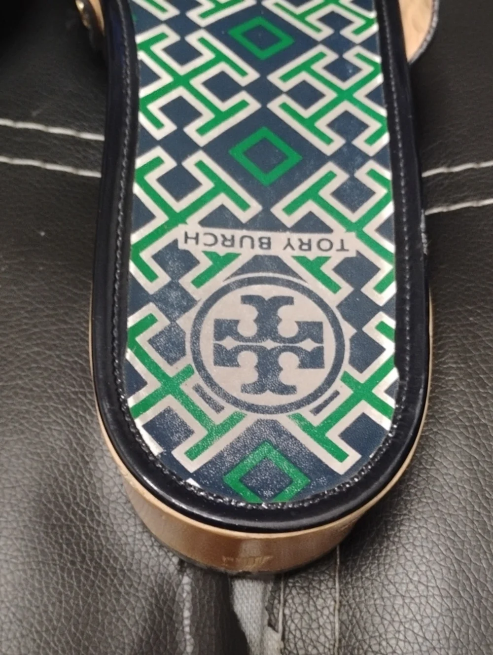TORY BURCH DIXON NAVY & GREEN PATENT LOGO SLIDE SANDALS EXCELLENT CONDITION